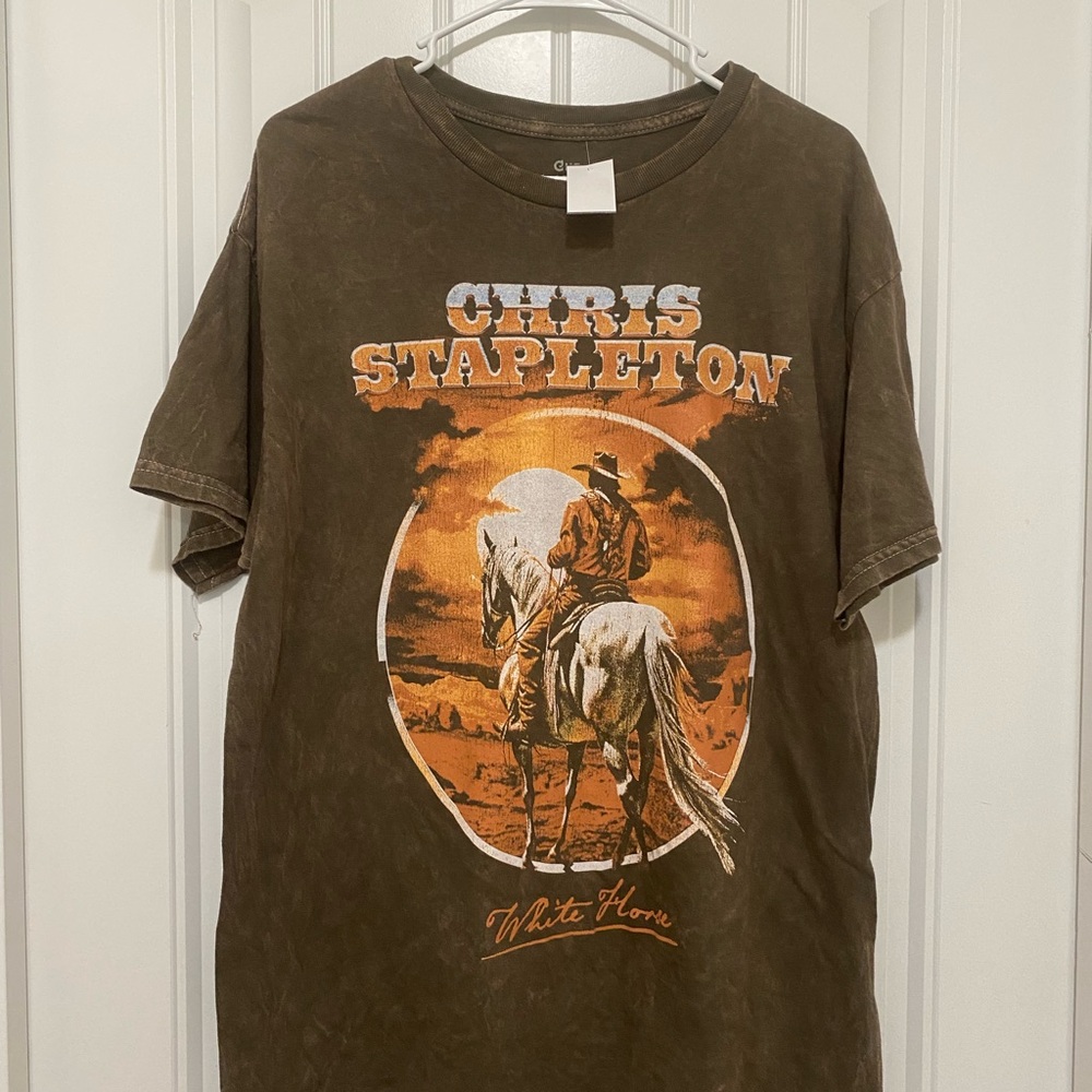 Chris Stapleton Graphic Tee in Brown